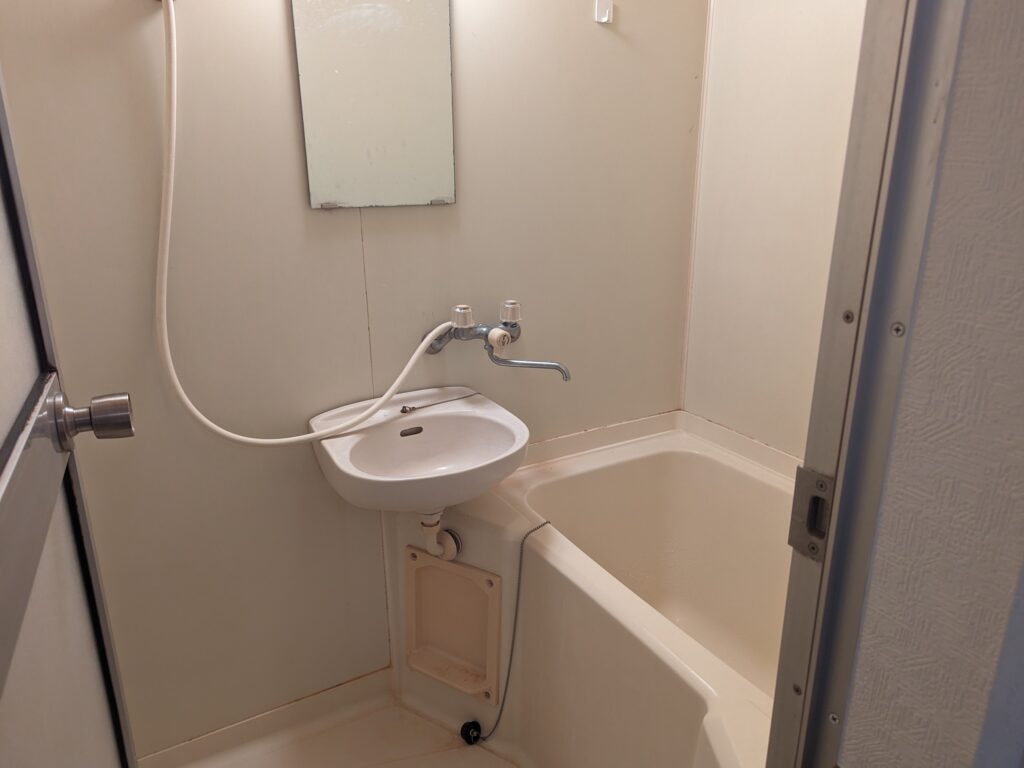 植木山２０１浴室