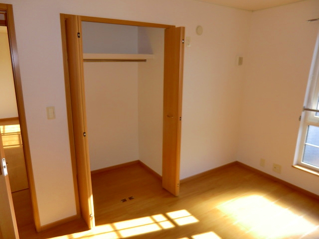 ウィステリア２０２収納